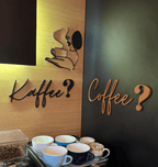 „Kaffee? / Coffee?“ – Moderne Schriftzug Deko für Küche, Café & Bar. - MelMadeStudio